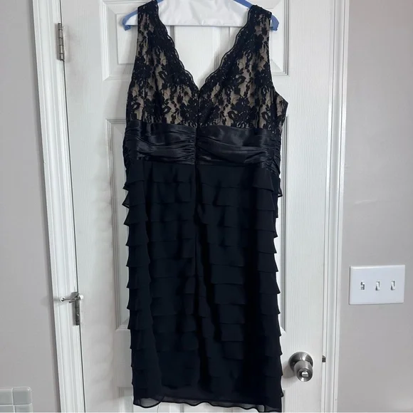 Elegant Black Lace & Chiffone Ruffle Women's Cocktail Dress Plus Size 18W - Picture 9 of 15